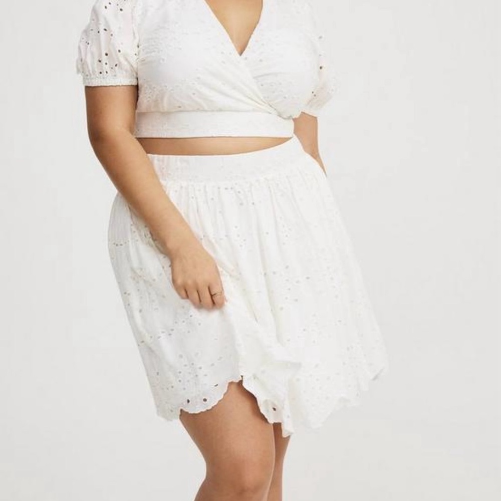Chic White Eyelet Skirt Set